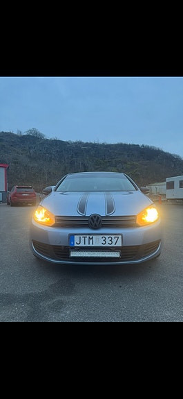Volkswagen Golf VI 4 of 5