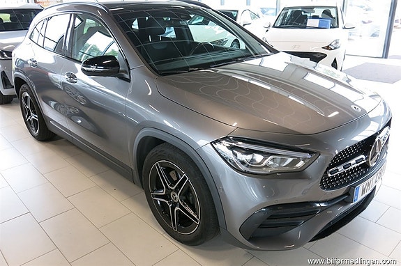 Mercedes-Benz GLA200 d 3 of 5