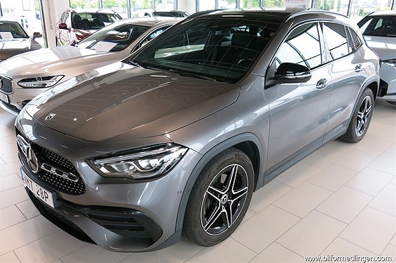 Mercedes-Benz GLA200 d 7 of 18