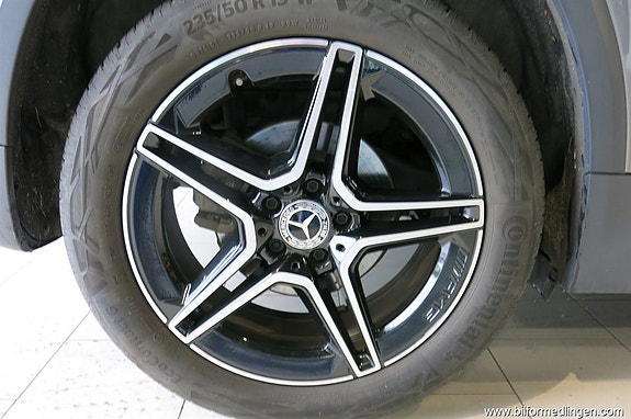 Mercedes-Benz GLA200 d 17 of 18