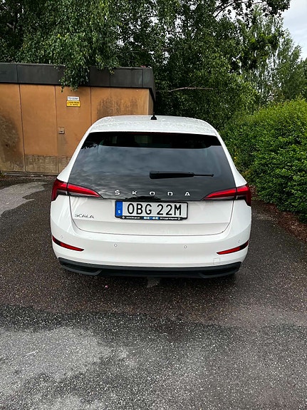 Skoda Scala 2 of 5