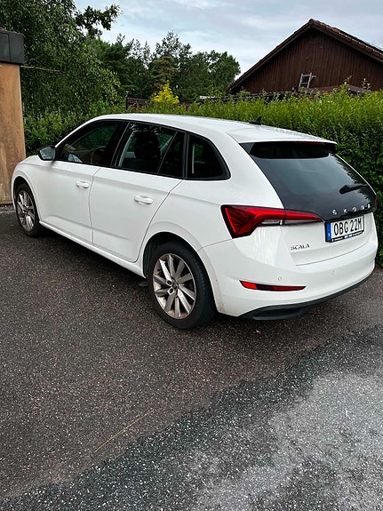 Skoda Scala 3 of 5