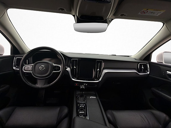 Volvo V60 10 of 30