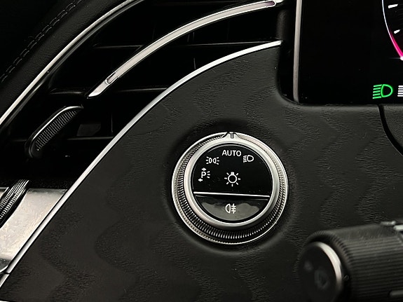 Mercedes-Benz E300 de 23 of 30