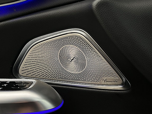 Mercedes-Benz E300 de 17 of 30