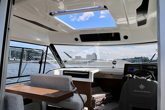Jeanneau Merry Fisher 795 S2 (2024) 7 of 12