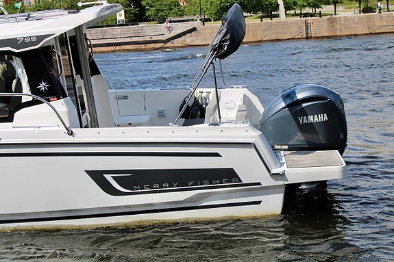 Jeanneau Merry Fisher 795 S2 (2024) 3 of 12