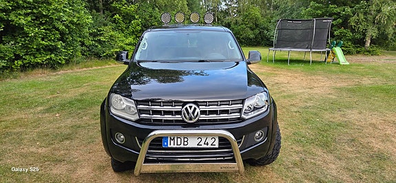 Volkswagen Amarok 4 of 8