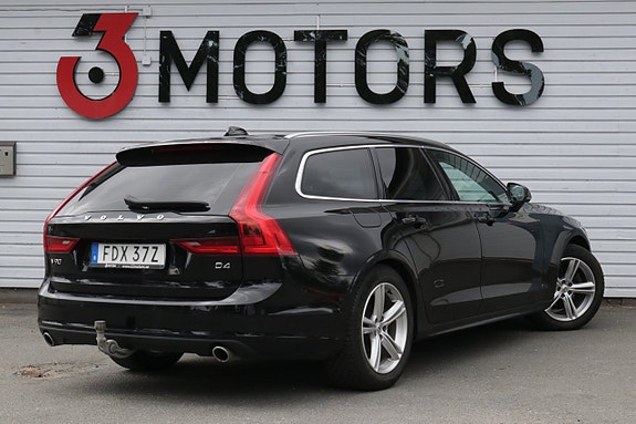 Volvo V90 4 of 5