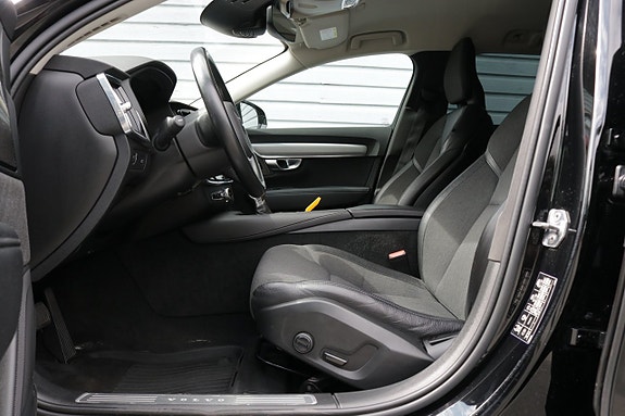 Volvo V90 5 of 5