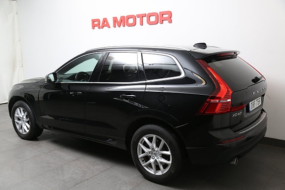 Volvo XC60 5 of 29