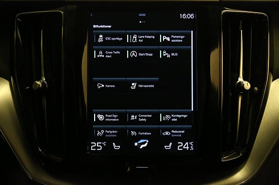 Volvo XC60 20 of 29