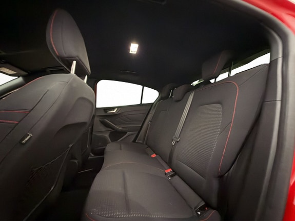 Ford Focus 27 of 28