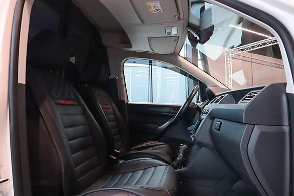 Volkswagen Caddy 4 of 5