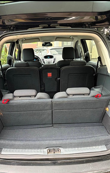 Ford Grand C-MAX 12 of 13