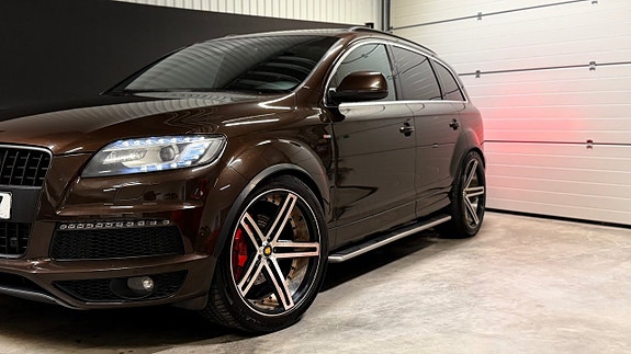 Audi Q7 3 of 5