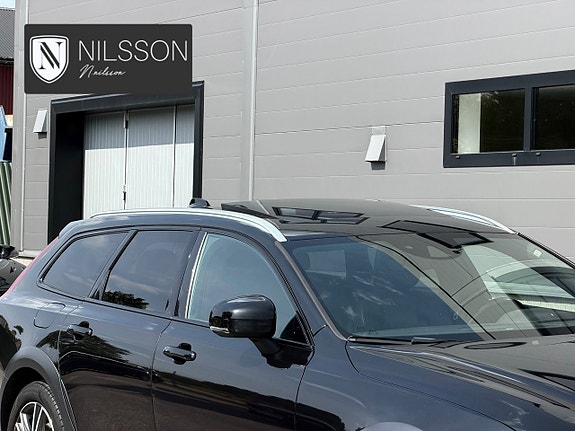Volvo V90 Cross Country 4 of 5