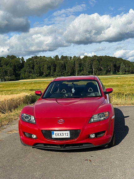 Mazda RX-8 2 of 20