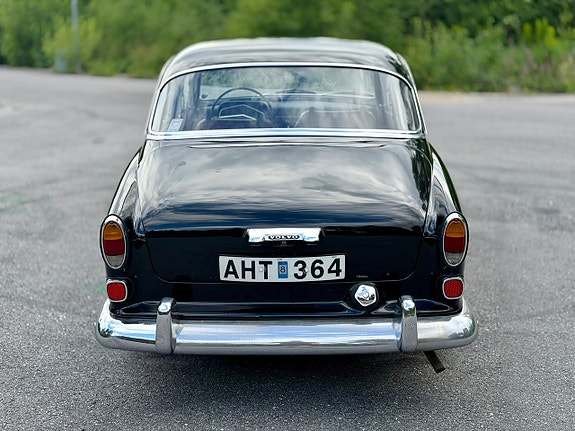 Volvo Amazon 4 of 5