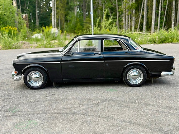 Volvo Amazon 2 of 5