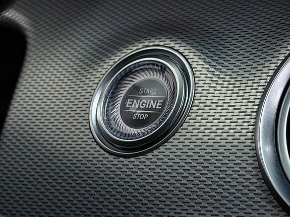 Mercedes-Benz E200 d 26 of 30