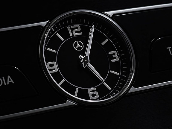 Mercedes-Benz E200 d 25 of 30