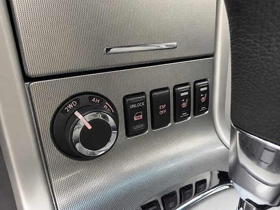 Nissan Navara 13 of 13