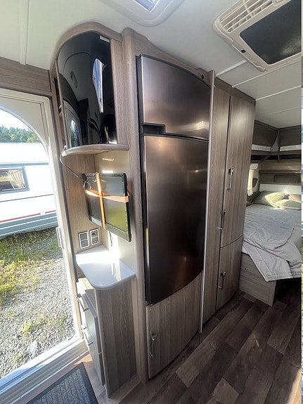 Kabe ROYAL 560 GLE KS 7 of 12
