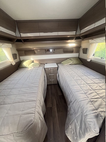 Kabe ROYAL 560 GLE KS 10 of 12