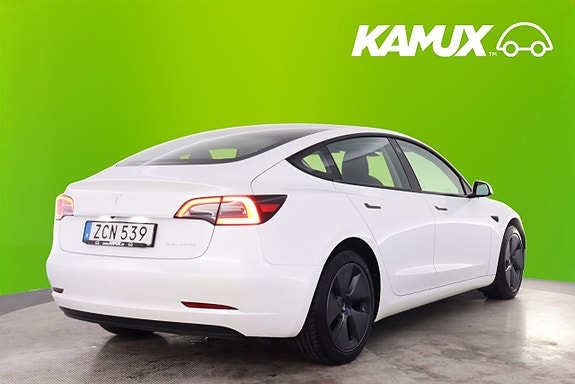 Tesla Model 3 4 of 21
