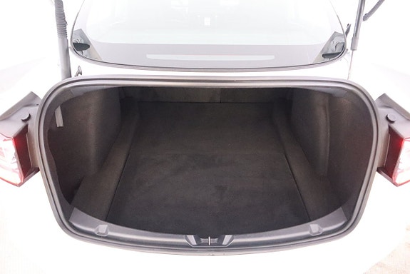Tesla Model 3 20 of 21
