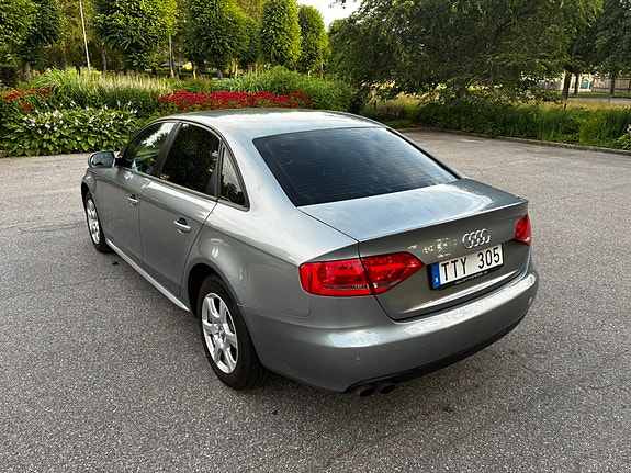 Audi A4 4 of 6