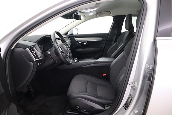 Volvo V90 11 of 22