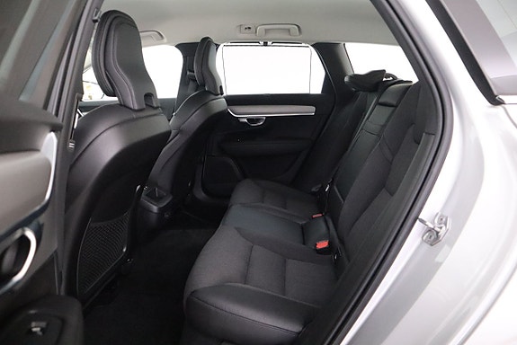 Volvo V90 13 of 22