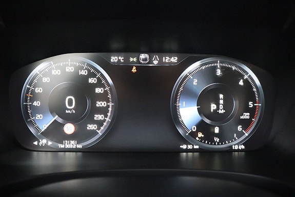 Volvo V90 14 of 22