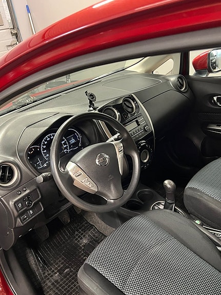 Nissan Note 21 of 23