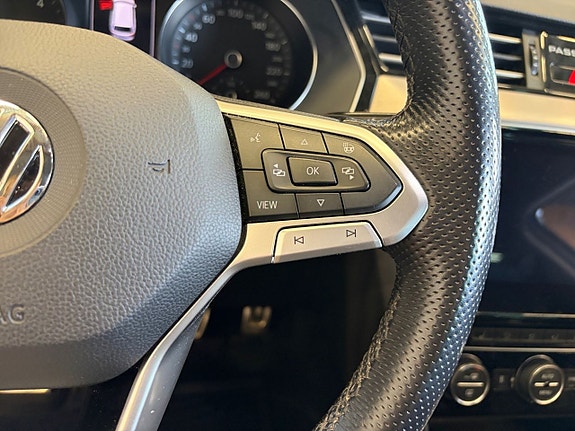 Volkswagen Passat Alltrack 21 of 21
