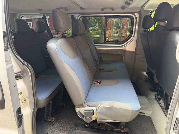 Renault Trafic 6 of 8