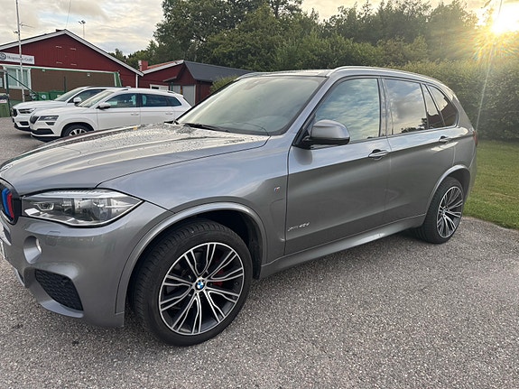 BMW X5 4 of 5