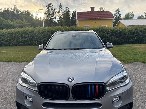 BMW X5 3 of 5
