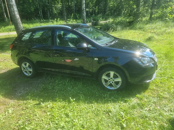 Seat Ibiza 2 of 4