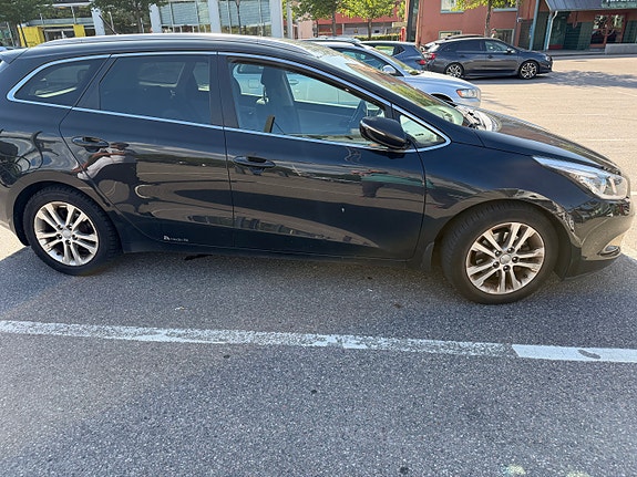 Kia Ceed 5 of 5