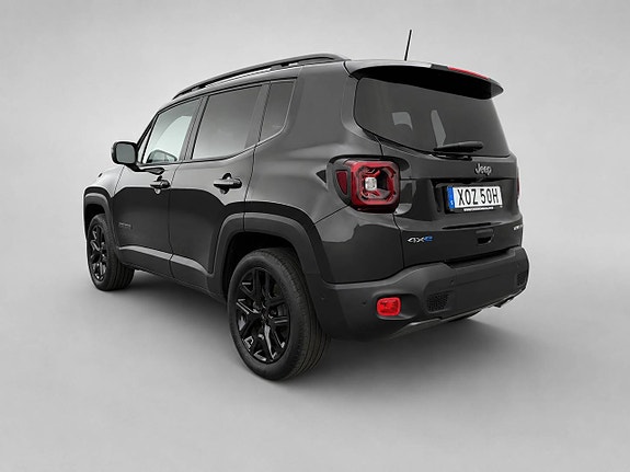 Jeep Renegade 3 of 14