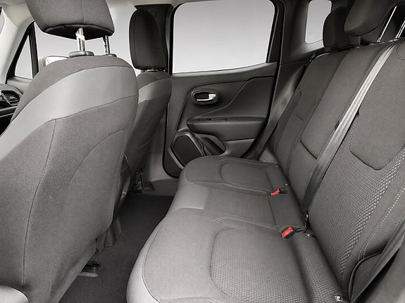 Jeep Renegade 10 of 14