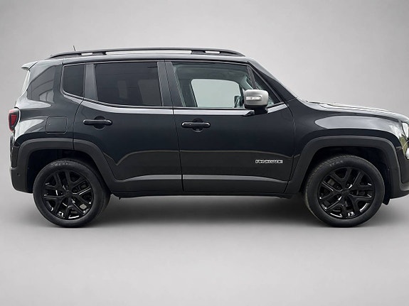 Jeep Renegade 6 of 14