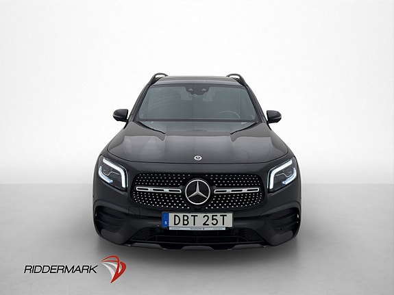 Mercedes-Benz GLB220 d 2 of 30
