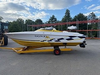 Donzi ZX 22 Performance -08 Mercury 496 MAG HO 10 of 11
