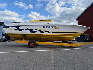 Donzi ZX 22 Performance -08 Mercury 496 MAG HO 8 of 11