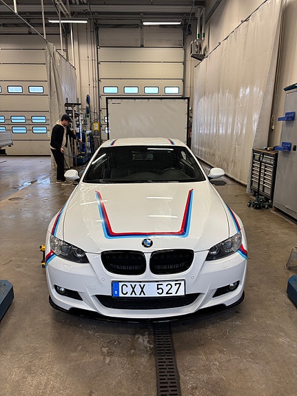 BMW 335i 5 of 5