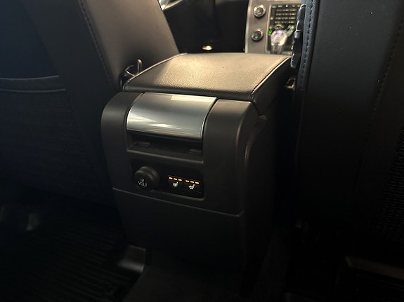 Volvo XC70 19 of 21